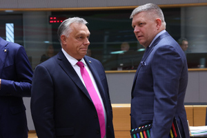 В Киеве нового премьера Словакии назвали "мини-Орбаном"