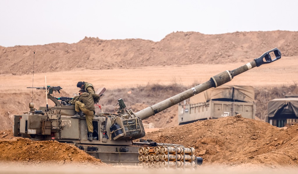 МИД РФ заявил, что Израиль приступил к наземной операции в секторе Газа