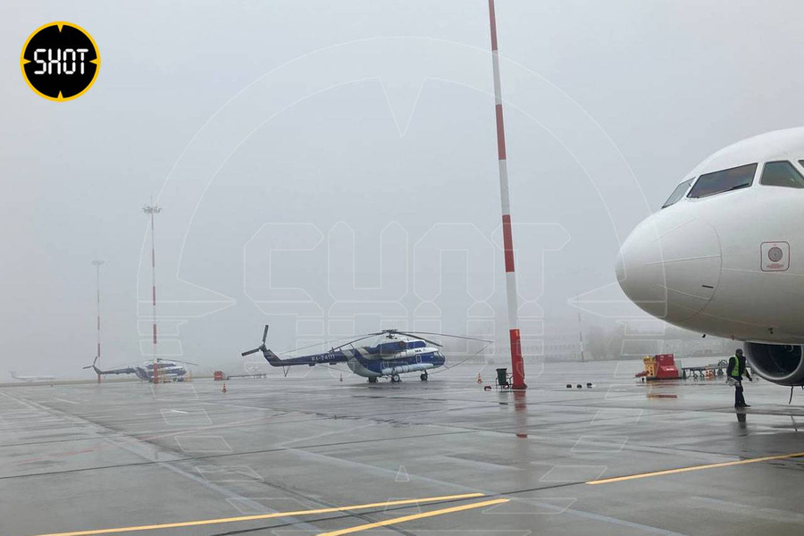 Самолёт киргизской авиакомпании Avia Traffic совершил аварийную посадку в аэропорту Самары Курумоч. Фото © SHOT