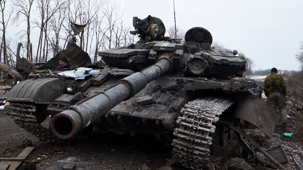 С начала СВО российские войска уничтожили более 13 тысяч танков и других бронемашин ВСУ
