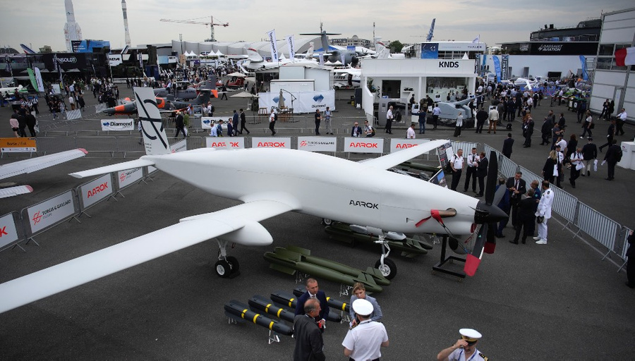 Французский беспилотник Aarok. Обложка © ТАСС / AP / Lewis Joly