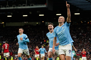 "Манчестер Сити" второй раз подряд признан лучшим клубом года