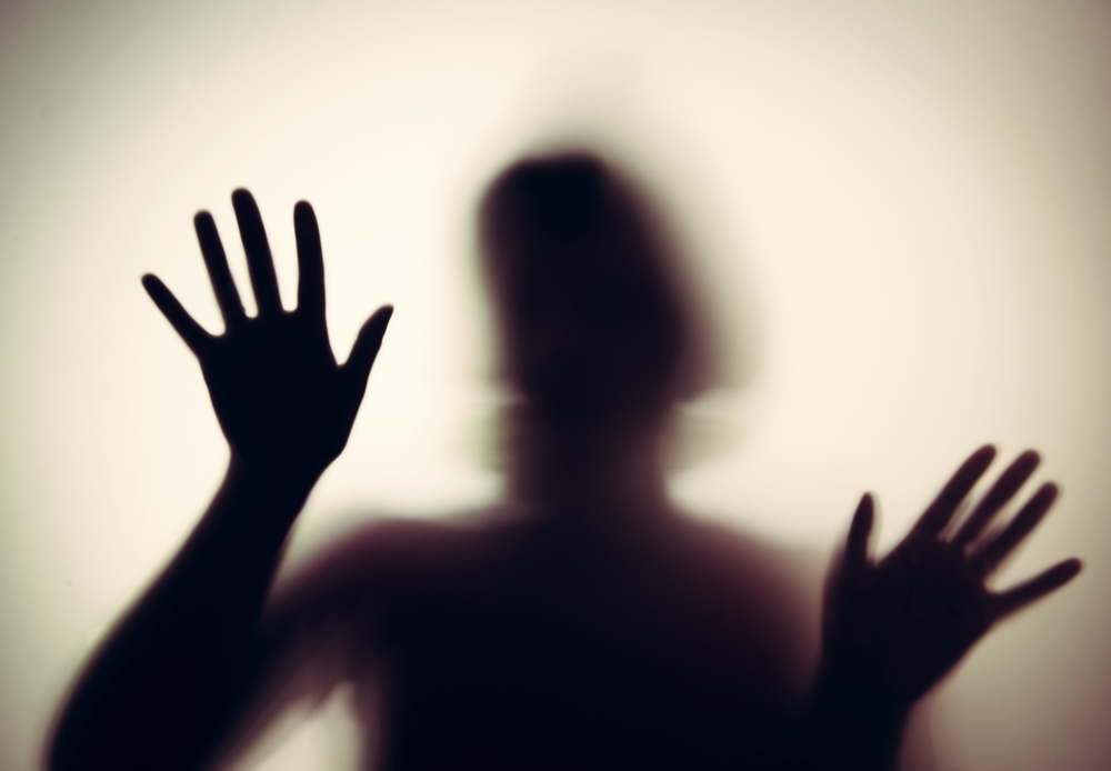 Исчезновение тени человека — зловещее знамение на неминуемую смерть. Фото © Shutterstock