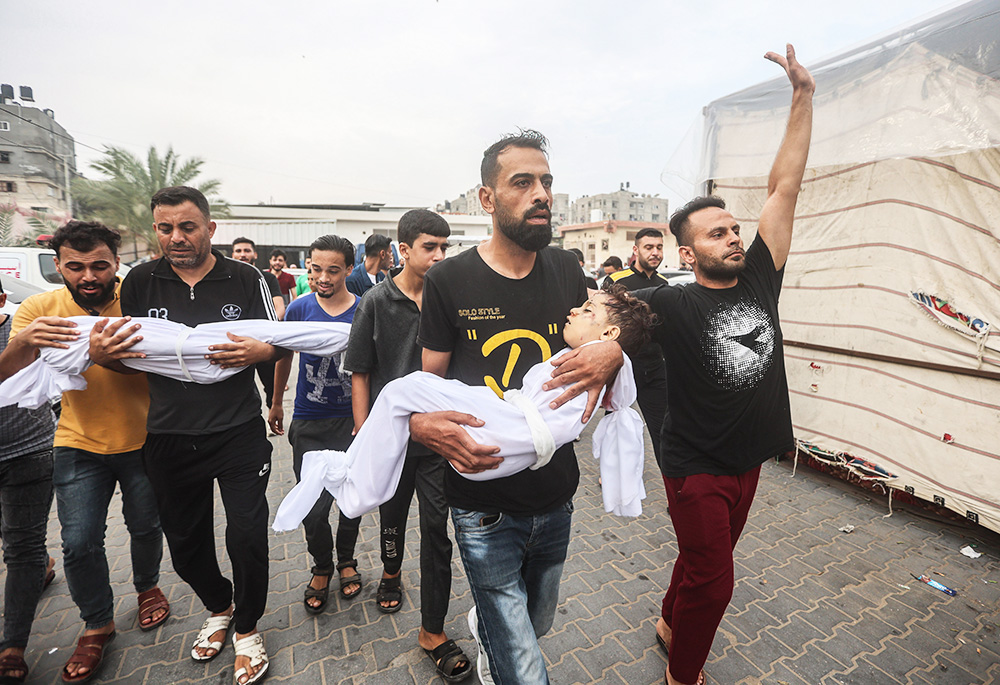 В ЮНИСЕФ заявили, что Газа превратилась в кладбище для детей