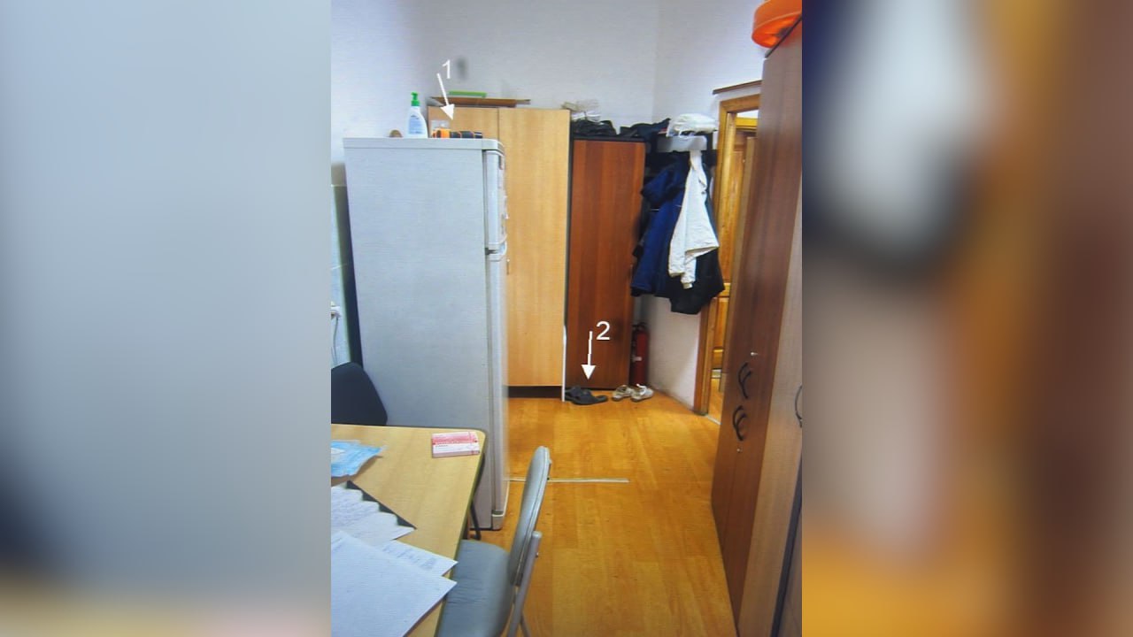 Место, где пациент новосибирской психбольницы напал на медсестру. Фото © Telegram / "СУ СК России по Новосибирской области"