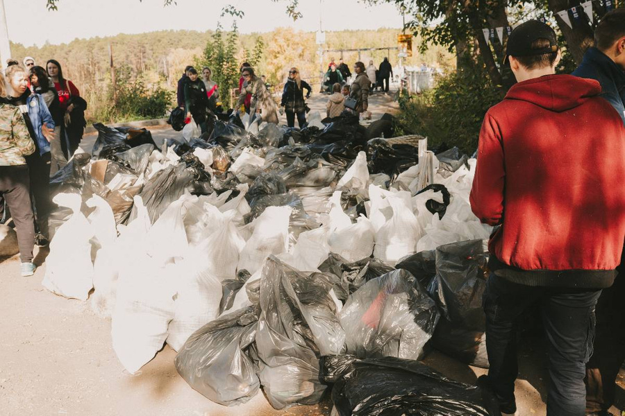 Собранный мусор был отсортирован и утилизирован или направлен на вторичную переработку. Фото © Центр социальных программ РУСАЛа