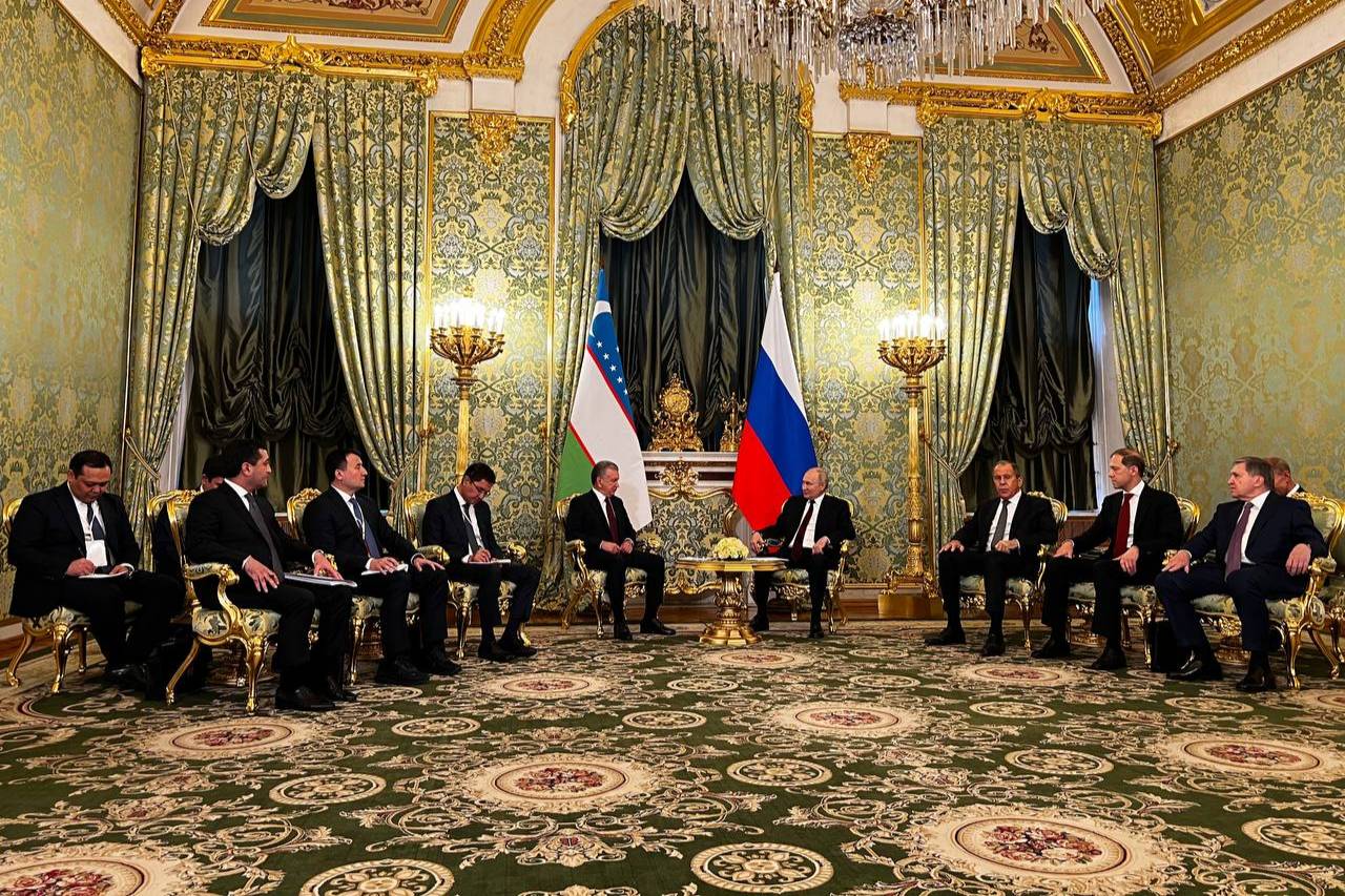 Путин и Мирзиёев условились расширить сотрудничество по поставкам нефти