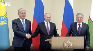 Путин дал старт поставкам российского газа в Узбекистан через Казахстан