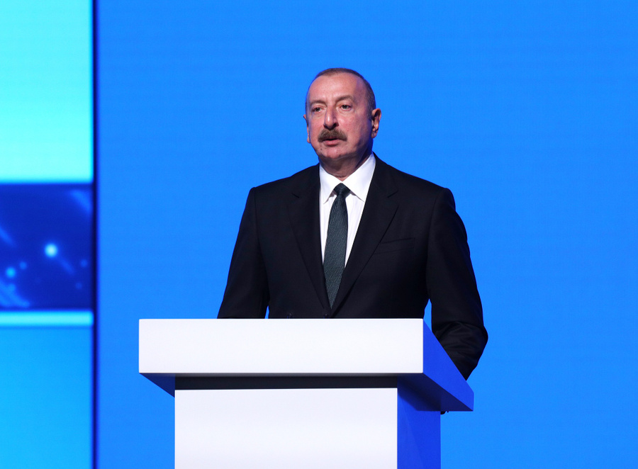Президент Азербайджана Ильхам Алиев. Обложка © Сайт президента Азербайджана