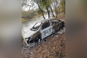 Житель Приморья убил знакомую и сжёг её тело вместе с машиной у реки
