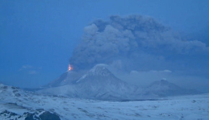 "Грядёт возмездие!": Ясновидящая сочла страшным предзнаменованием извержение вулкана на Камчатке