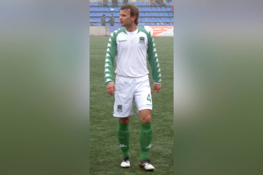 Бывший футболист сборной России Алексей Бугаев. Обложка © Wikipedia