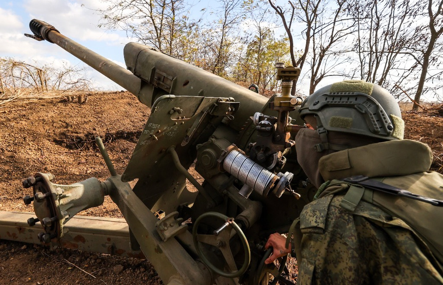 Российским военным предстоит теперь удержать занятые рубежи и не дать противнику восстановить тактическое положение, отмечают эксперты. Фото © Александр Полегенько