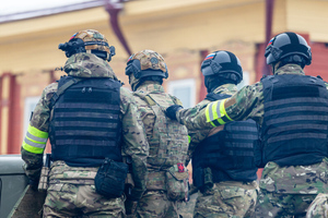 ФСБ задержала украинца, готовившего диверсии на объектах жизнеобеспечения в ДНР