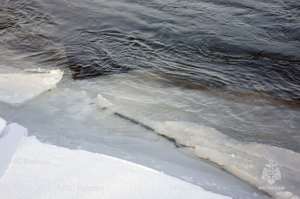Вездеход провалился под лёд в Приангарье, погибло четыре человека