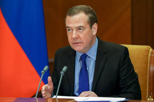 Медведев поймал Зеленского на признании Майдана государственным переворотом