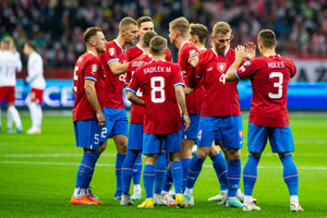 Сразу трёх футболистов сборной Чехии выгнали из команды за пьяный кутёж перед важным матчем