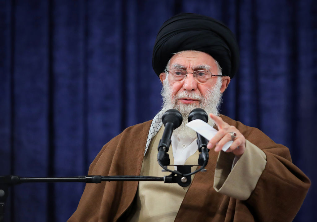 Духовный лидер Ирана пригрозил Израилю тотальной блокадой