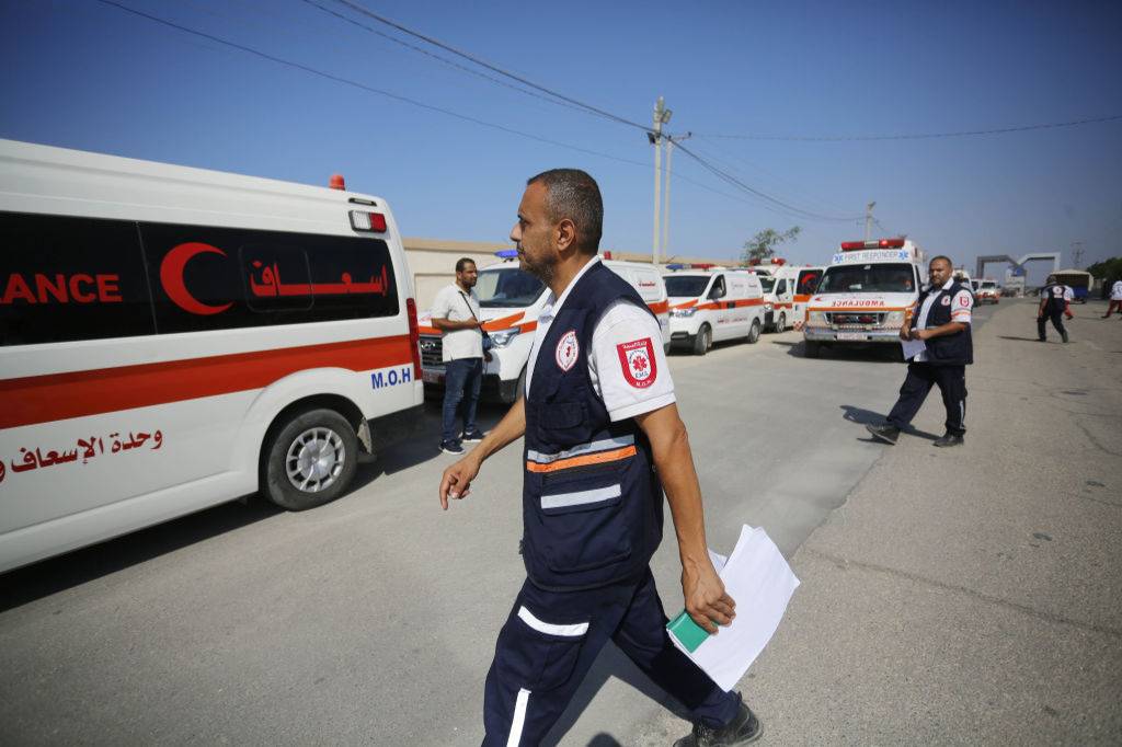 Красный Полумесяц обвинил израильскую армию в ударе по машине скорой помощи в Газе