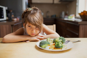 Просто добавьте ягод: Названо пять лёгких способов "подсадить" ребёнка на здоровую еду