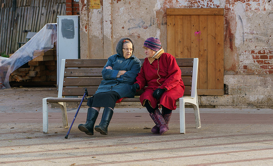 С 1 декабря пенсионерам пересчитают выплаты. Обложка © ТАСС / Руслан Шамуков