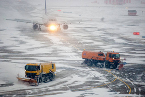 Московские аэропорты рассказали, как готовятся к снегопаду  