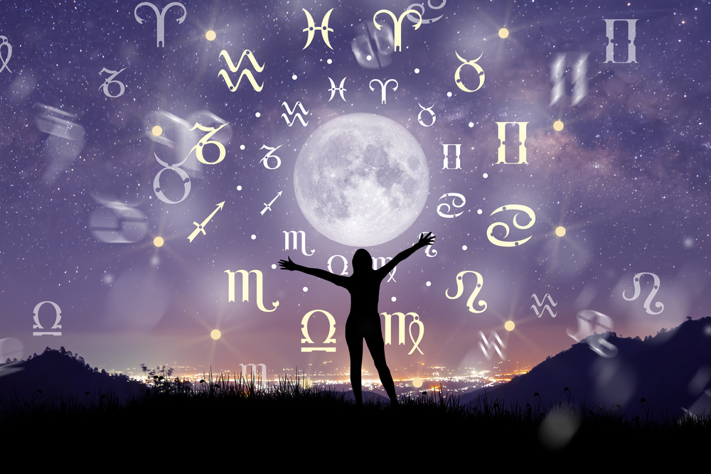 Как знакам зодиака пережить Бобровое полнолуние 2023? Фото © Shutterstock