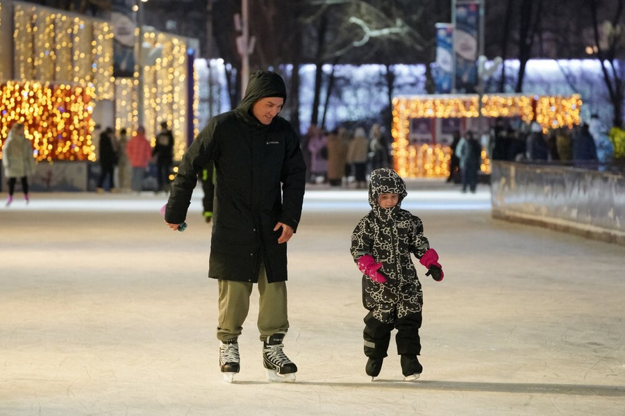 Тренер Шилина заявила об опасности катания на коньках в наушниках. © Агентство "Москва" / Пелагия Тихонова
