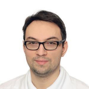 <p>Одна из основных проблем, к которым приводит искривлённая перегородка, — нарушение дыхания. Если искривление достаточно сильное, человек дышит будто бы одной ноздрёй.</p>