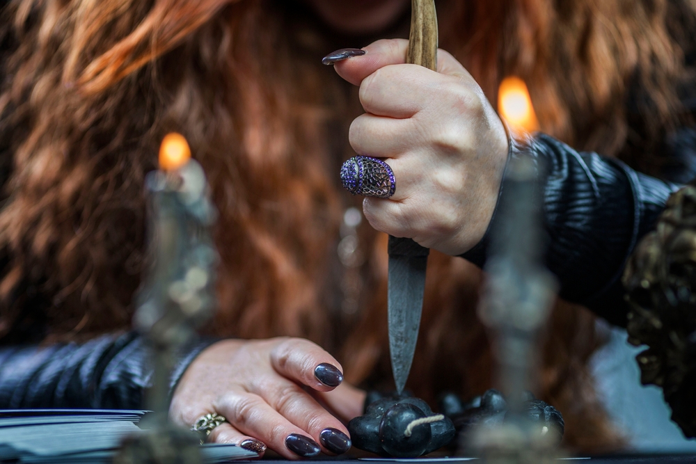 Топ-9 народных примет, почему нельзя дарить ножи. Фото © Shutterstock