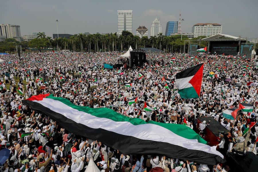Митинг в поддержку Палестины в Джакарте. Обложка © X / Rukayyah Ruky313