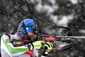 "Лыжи на гвоздь": Биатлонист Поршнев завершил карьеру после холостой стрельбы на Кубке России