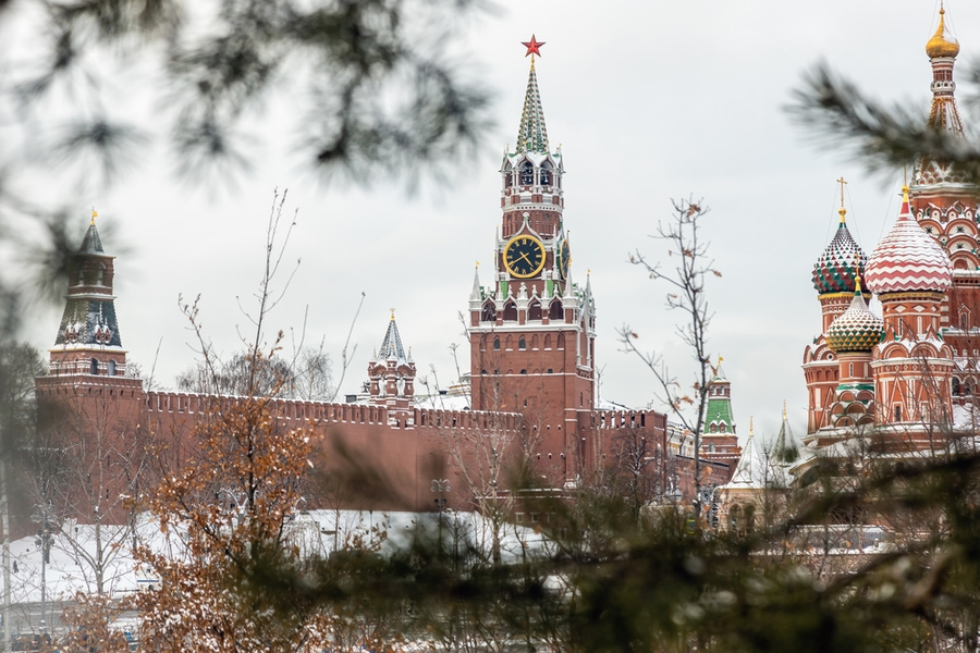 В Кремле уверены, что санкции против России сохранятся долгие годы. Обложка © Shutterstock