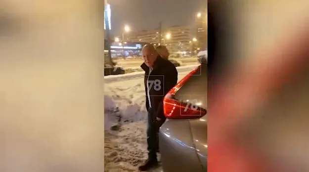 В Санкт-Петербурге мигранты на "Лексусе" избили инвалида СВО НОВЫЕ ИЗВЕСТИЯ Дзен