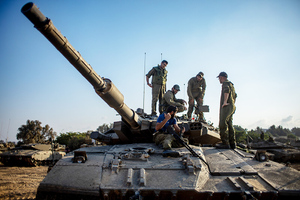 Израиль заявил о возобновлении боевых действий в Газе в полную силу