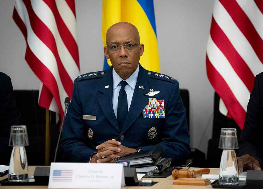 Генерал Чарльз Браун. Обложка © Wikipedia / Chairman of the Joint Chiefs of Staff