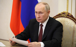 Путин поручил продумать механизмы поддержки гражданских жён погибших бойцов СВО