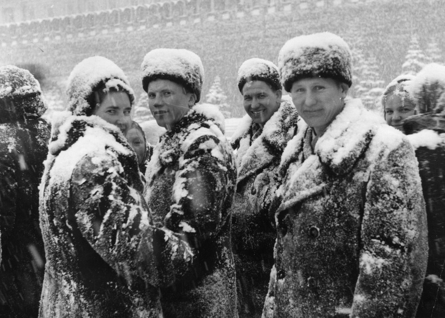 Как в советские времена спасались от морозов и почему никто не мёрз? Обложка © Getty Images / Keystone