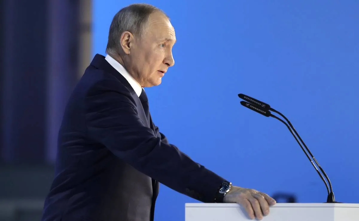 Путин пожелал юнармейцам не сбавлять темп важной для России работы