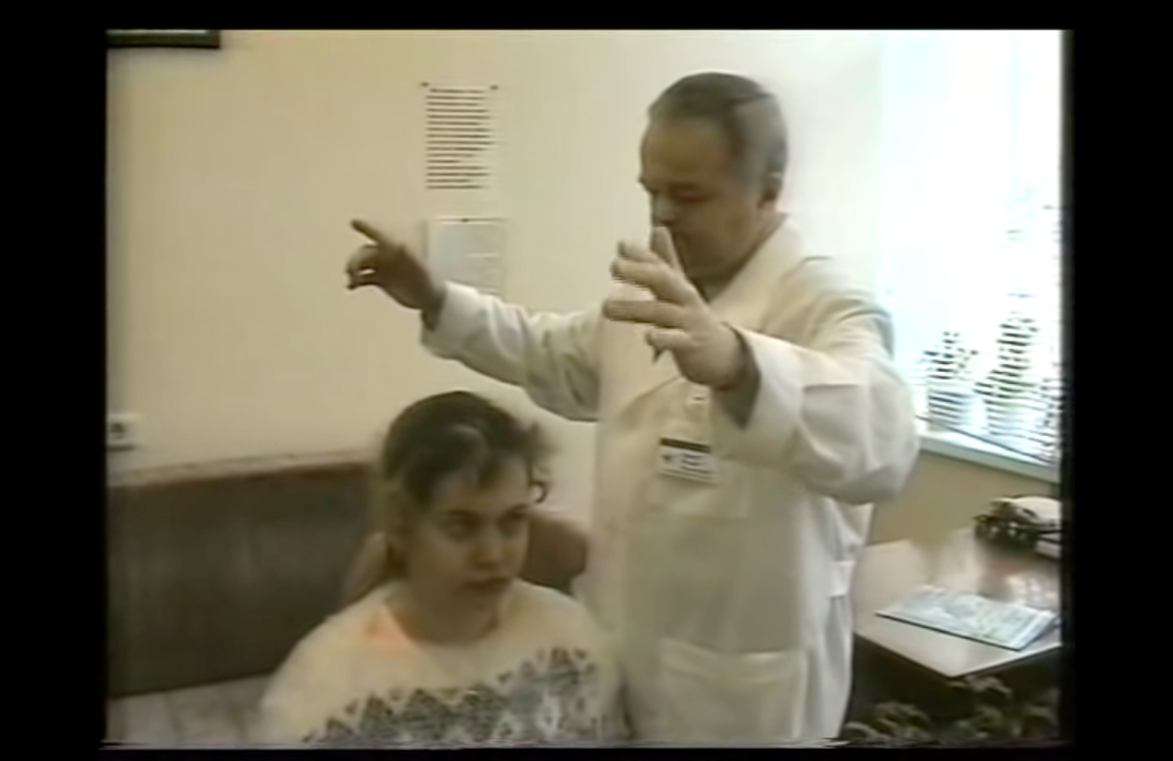 Валерий Кустов в период работы в "Семейном докторе". Фото © YouTube / Kustov 