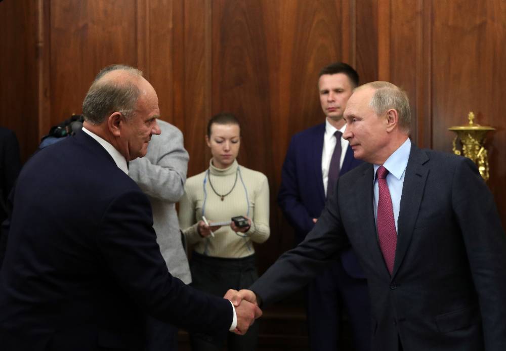 Путин 13 февраля встретится с Зюгановым и Слуцким в преддверии оглашения послания
