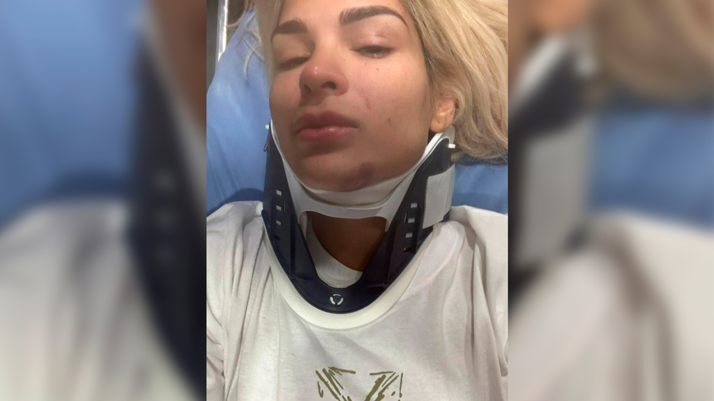 Девушка полузащитника "Сочи" Нобоа сняла побои после заявления об избиении