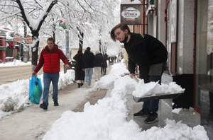В Краснодаре ввели режим повышенной готовности из-за снегопада и града