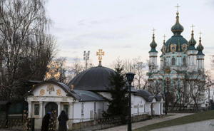 Суд Киева постановил снести часовню УПЦ рядом с местом первого храма на Руси