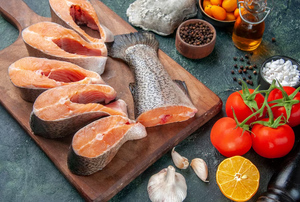 Россиян предупредили об опасности употребления сырой рыбы