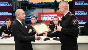 Главный редактор "Вечерней Москвы" Куприянов награждён почётной грамотой МВД