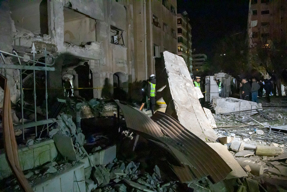 Новое землетрясение обрушило жилые дома в Сирии