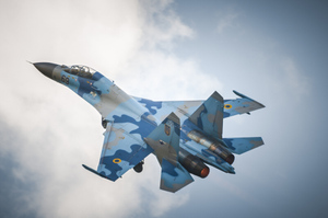Российские истребители сбили в воздушном бою украинский Су-27