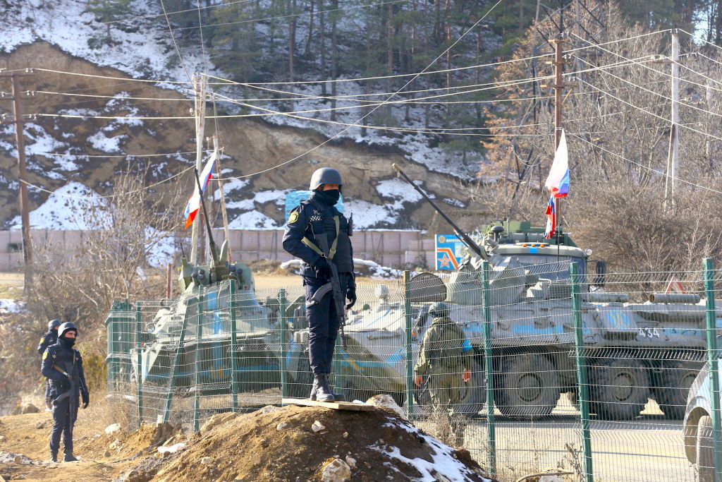 Минобороны РФ сообщило о нарушении режима прекращения огня в Нагорном Карабахе