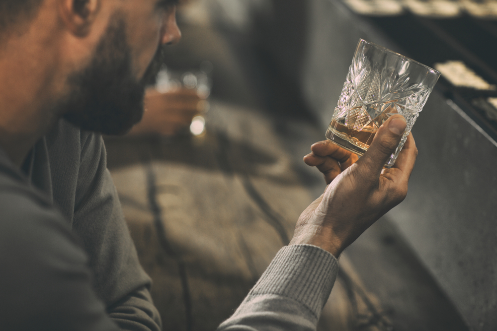 Самый копчёный виски в мире — Bruichladdich Octomore Scottish Barley. В нём сочетаются, казалось бы, несочетаемые ноты. Фото © Shutterstock